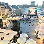 Lägenhetshotell Mondrian Luxury & Market Square I