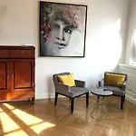 Mondrian Luxury & Market Square I Warszawa