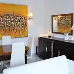 Mondrian Luxury & Market Square I 4* Warszawa