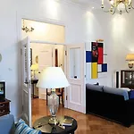 Mondrian Luxury & Market Square I Warschau