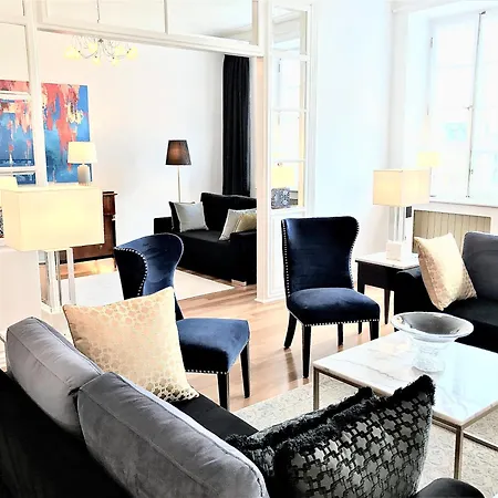 Aparthotel Mondrian Luxury & Market Square I