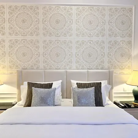 Mondrian Luxury & Market Square I Aparthotel