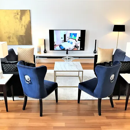 Mondrian Luxury & Market Square I 4* Warszawa