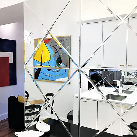 Hotel apartamentowy Mondrian Luxury & Market Square I