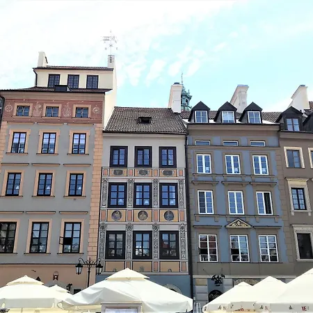 Mondrian Luxury & Market Square I Varsovia