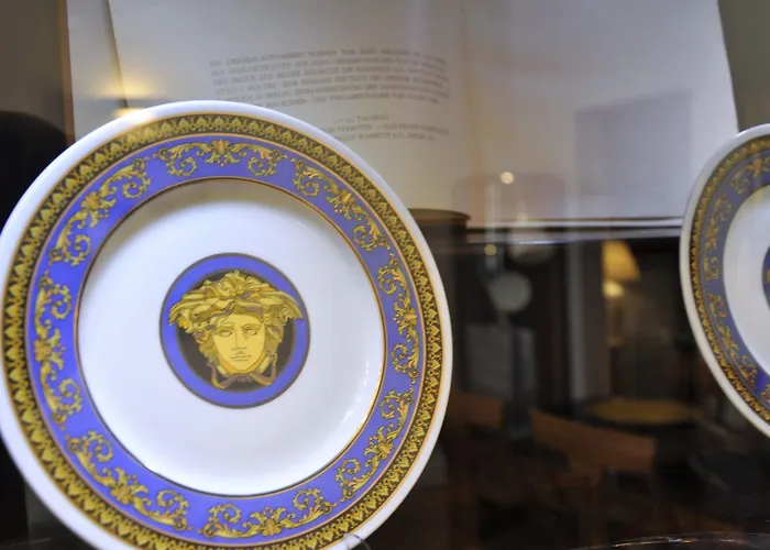 Aparthotel Mondrian Luxury & Market Square I