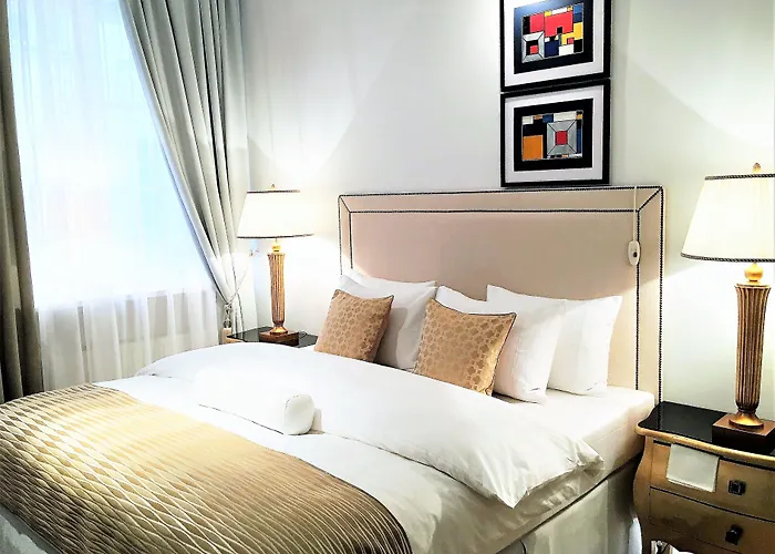 Mondrian Luxury & Market Square I Aparthotel 4*