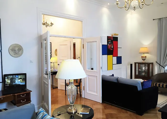 Mondrian Luxury & Market Square I Warschau