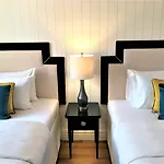 Mondrian Luxury & Market Square I 4* Warsaw