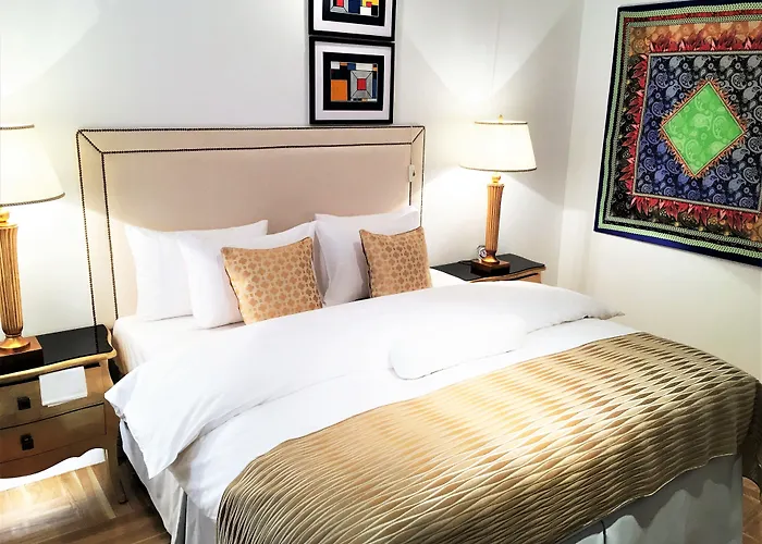 Mondrian Luxury & Market Square I Aparthotel 4*