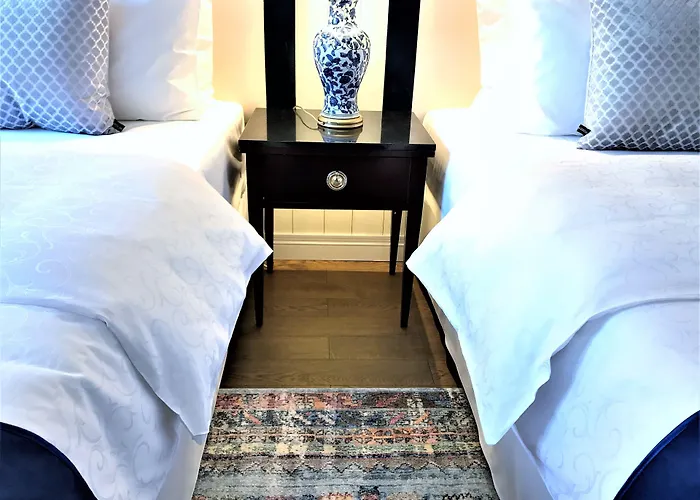 Mondrian Luxury & Market Square I 4* Warsaw